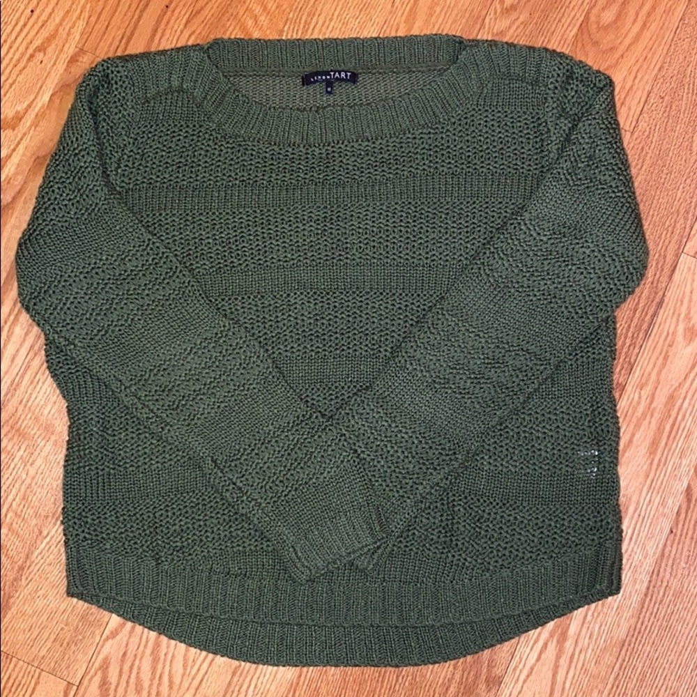 Long sleeve knit sweater